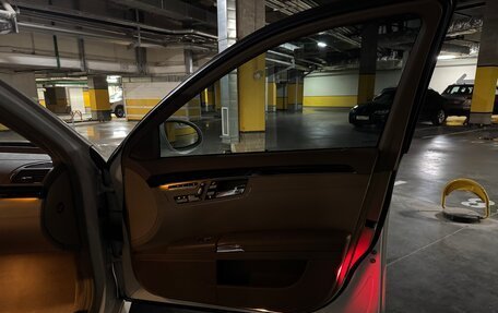 Mercedes-Benz S-Класс, 2005 год, 1 200 000 рублей, 8 фотография