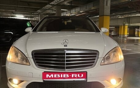 Mercedes-Benz S-Класс, 2005 год, 1 200 000 рублей, 29 фотография