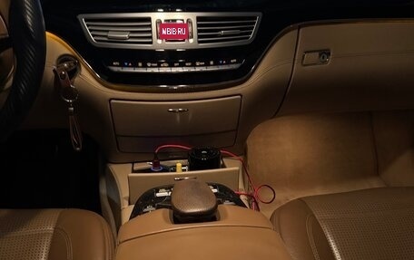 Mercedes-Benz S-Класс, 2005 год, 1 200 000 рублей, 25 фотография