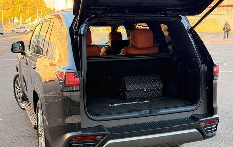 Lexus LX, 2024 год, 21 500 000 рублей, 15 фотография