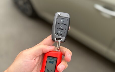 Hyundai Solaris II рестайлинг, 2018 год, 1 550 000 рублей, 11 фотография
