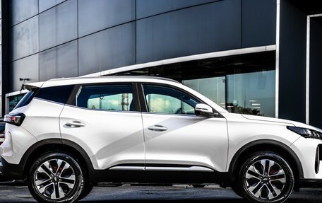 Chery Tiggo 4 I рестайлинг, 2025 год, 2 099 000 рублей, 4 фотография