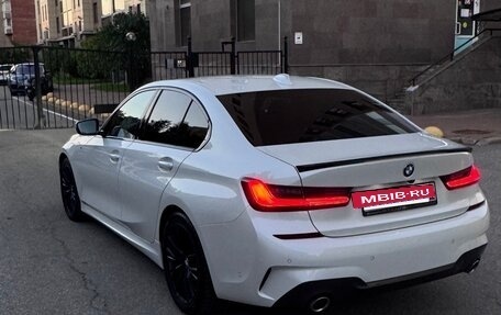 BMW 3 серия, 2019 год, 3 750 000 рублей, 10 фотография