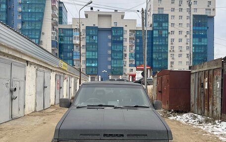 Nissan Terrano II рестайлинг, 1990 год, 499 000 рублей, 1 фотография