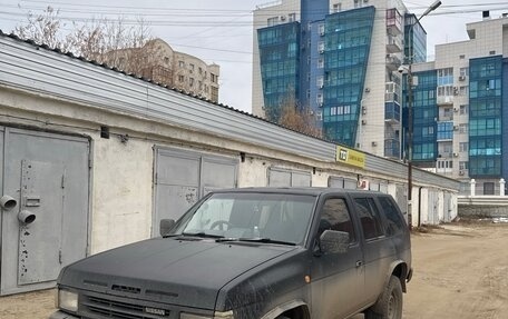 Nissan Terrano II рестайлинг, 1990 год, 499 000 рублей, 3 фотография