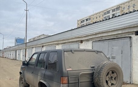 Nissan Terrano II рестайлинг, 1990 год, 499 000 рублей, 6 фотография
