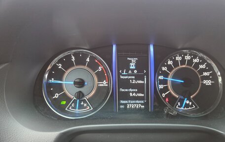Toyota Fortuner II, 2017 год, 2 500 000 рублей, 19 фотография