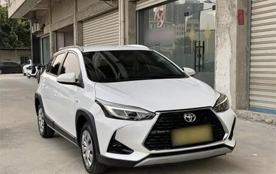 Toyota Yaris XP150 рестайлинг, 2022 год, 1 600 998 рублей, 1 фотография