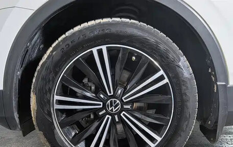 Volkswagen Tiguan II, 2022 год, 1 886 555 рублей, 7 фотография