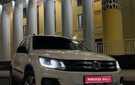 Volkswagen Tiguan I, 2012 год, 1 450 000 рублей, 1 фотография