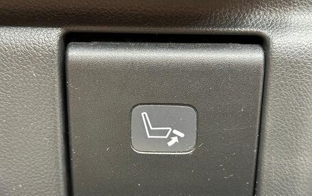 Honda Stepwgn, 2022 год, 2 140 000 рублей, 17 фотография