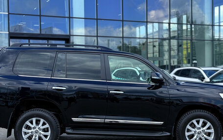 Toyota Land Cruiser 200, 2016 год, 5 500 000 рублей, 6 фотография