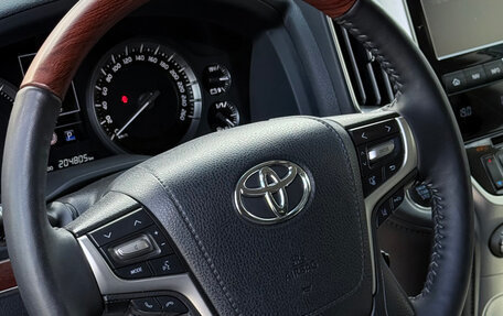 Toyota Land Cruiser 200, 2016 год, 5 500 000 рублей, 18 фотография