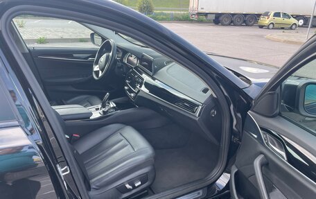 BMW 5 серия, 2018 год, 2 500 000 рублей, 18 фотография