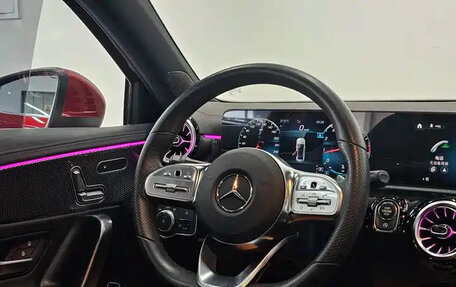 Mercedes-Benz A-Класс, 2021 год, 1 980 000 рублей, 9 фотография