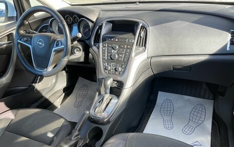 Opel Astra J, 2011 год, 599 000 рублей, 8 фотография