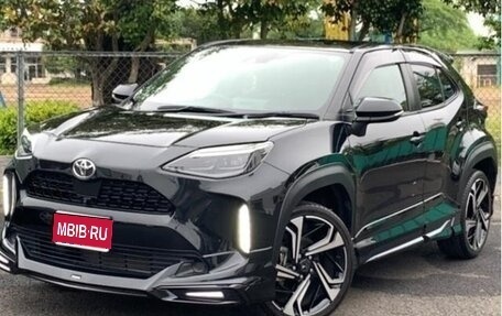 Toyota Yaris Cross, 2022 год, 1 690 000 рублей, 1 фотография