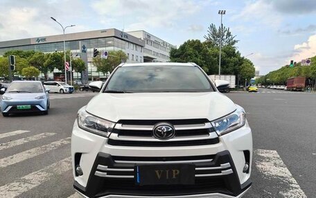 Toyota Highlander III, 2021 год, 3 084 007 рублей, 5 фотография