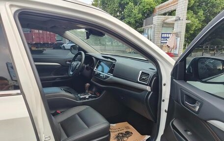 Toyota Highlander III, 2021 год, 3 084 007 рублей, 14 фотография