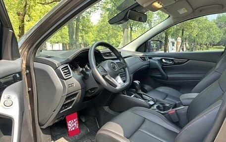 Nissan Qashqai, 2022 год, 1 920 000 рублей, 4 фотография