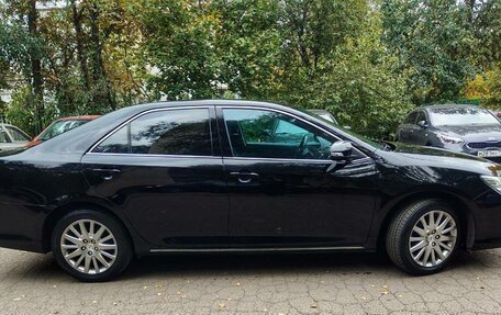 Toyota Camry, 2014 год, 1 390 000 рублей, 4 фотография