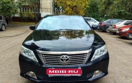 Toyota Camry, 2014 год, 1 390 000 рублей, 3 фотография
