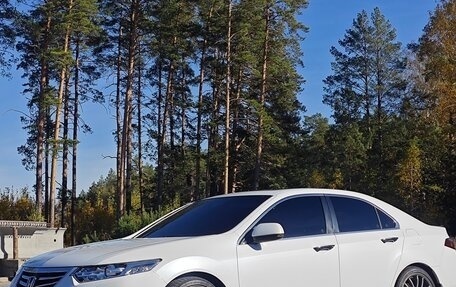 Honda Accord VIII рестайлинг, 2012 год, 1 500 000 рублей, 3 фотография