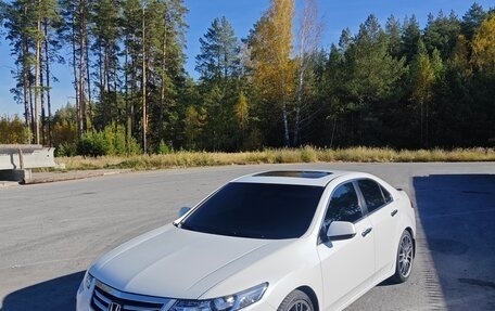 Honda Accord VIII рестайлинг, 2012 год, 1 500 000 рублей, 2 фотография