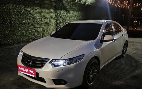 Honda Accord VIII рестайлинг, 2012 год, 1 500 000 рублей, 10 фотография