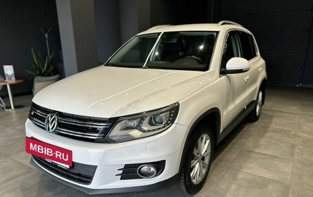 Volkswagen Tiguan I, 2013 год, 1 510 000 рублей, 2 фотография