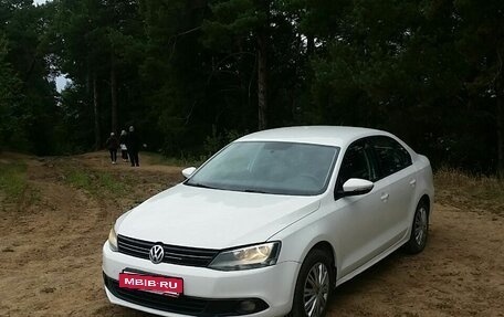 Volkswagen Jetta VI, 2013 год, 690 000 рублей, 4 фотография