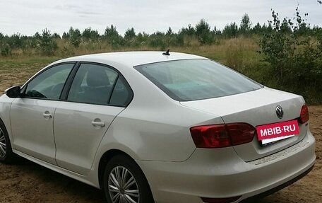 Volkswagen Jetta VI, 2013 год, 690 000 рублей, 5 фотография
