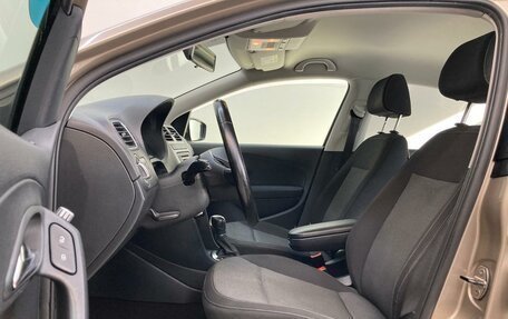Volkswagen Polo VI (EU Market), 2015 год, 990 000 рублей, 14 фотография