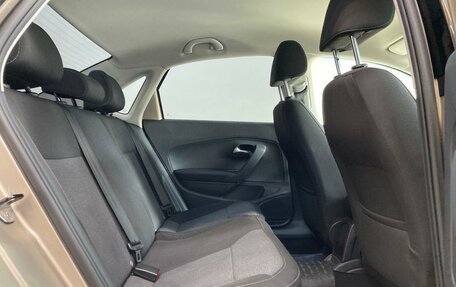 Volkswagen Polo VI (EU Market), 2015 год, 990 000 рублей, 17 фотография