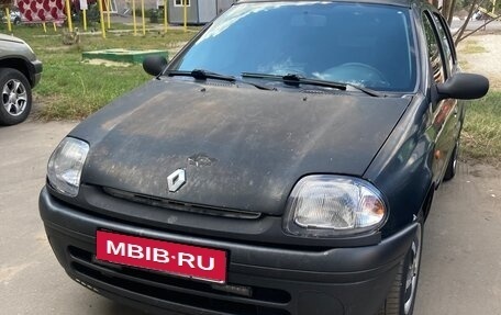 Renault Clio III, 2001 год, 120 000 рублей, 3 фотография