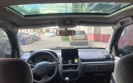 Renault Clio III, 2001 год, 120 000 рублей, 11 фотография