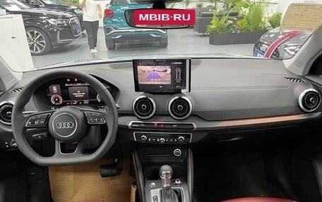 Audi Q2 I, 2025 год, 2 800 000 рублей, 2 фотография