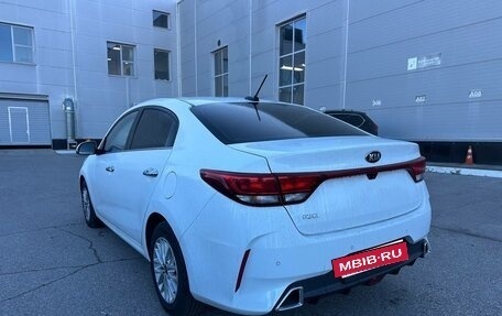 KIA Rio IV, 2021 год, 1 744 000 рублей, 2 фотография