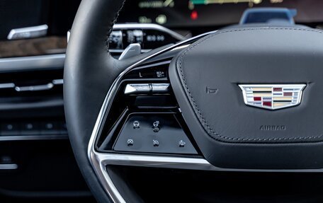 Cadillac Escalade V, 2025 год, 22 900 000 рублей, 19 фотография