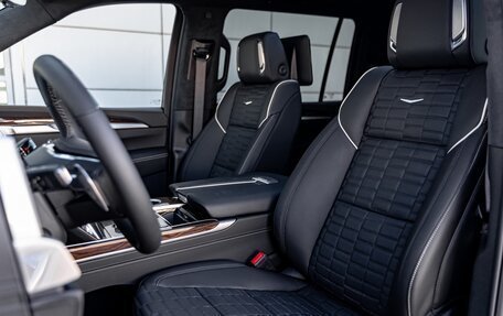 Cadillac Escalade V, 2025 год, 22 900 000 рублей, 12 фотография