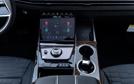 Cadillac Escalade V, 2025 год, 22 900 000 рублей, 22 фотография