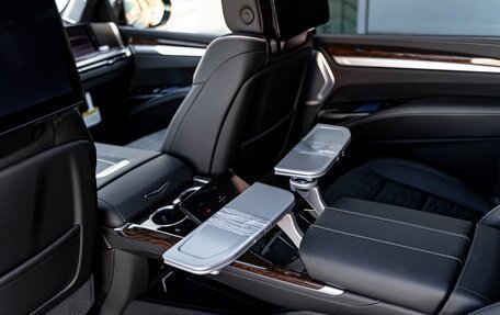 Cadillac Escalade V, 2025 год, 22 900 000 рублей, 39 фотография