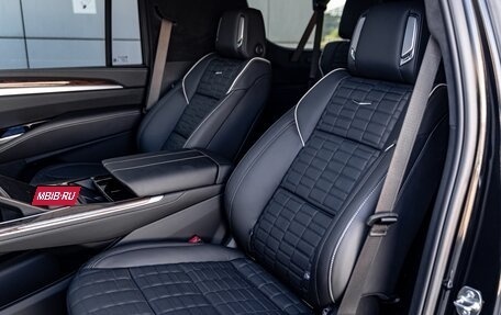 Cadillac Escalade V, 2025 год, 22 900 000 рублей, 38 фотография