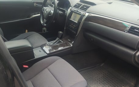 Toyota Camry, 2016 год, 1 800 000 рублей, 4 фотография