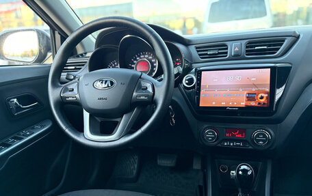 KIA Rio III рестайлинг, 2015 год, 985 000 рублей, 10 фотография