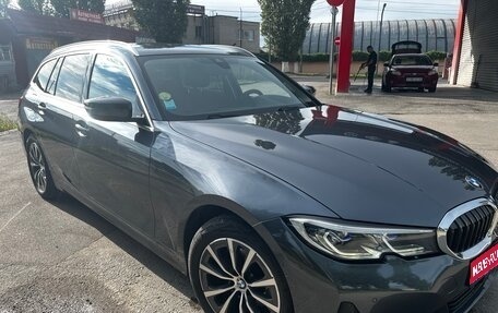 BMW 3 серия, 2020 год, 2 930 000 рублей, 1 фотография