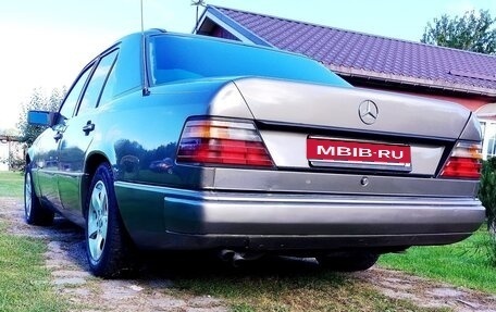 Mercedes-Benz W124, 1987 год, 250 000 рублей, 3 фотография
