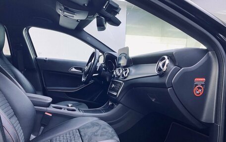 Mercedes-Benz GLA, 2019 год, 2 940 000 рублей, 13 фотография