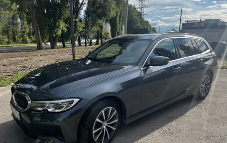 BMW 3 серия, 2020 год, 2 930 000 рублей, 3 фотография