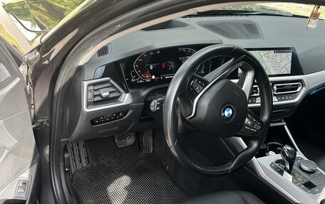 BMW 3 серия, 2020 год, 2 930 000 рублей, 9 фотография